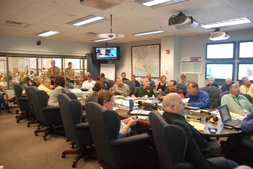 Maj. Gen. Bennett C. Landreneau and Gov. Bobby Jindal, tour Baton Rouge after Hurricane Gustav