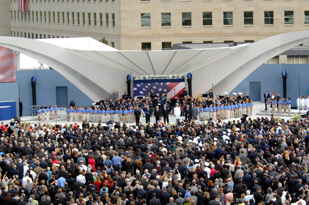 Unveiling the Pentagon Memorial