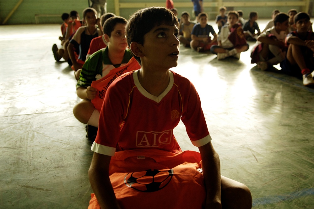 Iraqi Police and 4th ID Soldiers Conduct Foot Patrol Iraqi Police and 4th ID Soldiers Conduct Foot Patrol