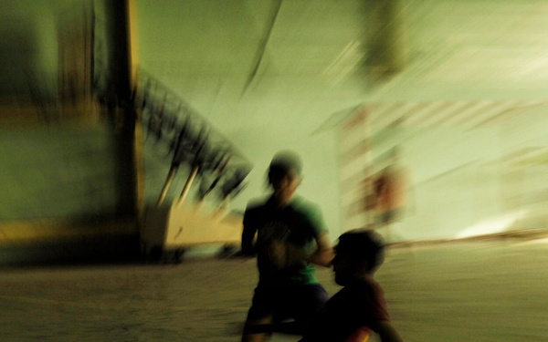 Iraqi Police and 4th ID Soldiers Conduct Foot Patrol