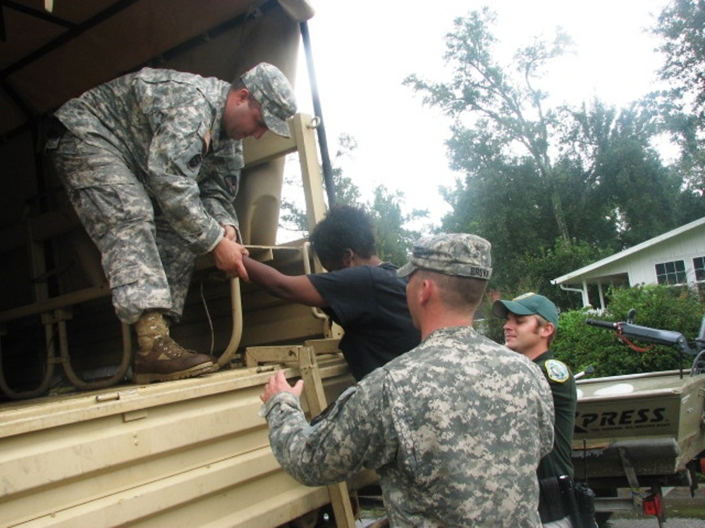 Louisiana Guardsmen Continue Search and Rescue Missions in Lake Charles After Landfall of Hurricane Ike