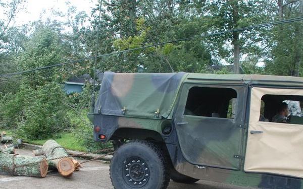 Louisiana Guardsmen Answer the Call As Ike Slams the Coast