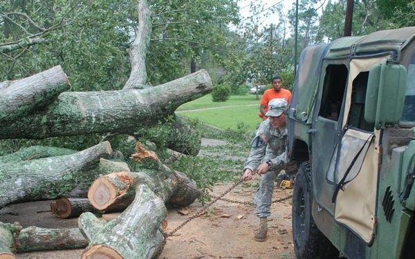 Louisiana Guardsmen answer the call as Ike slams the coast