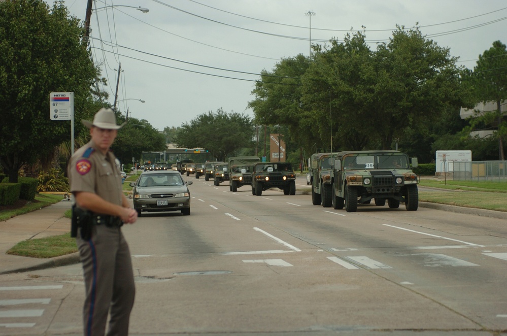 Soldiers Assist with Hurricane Ike