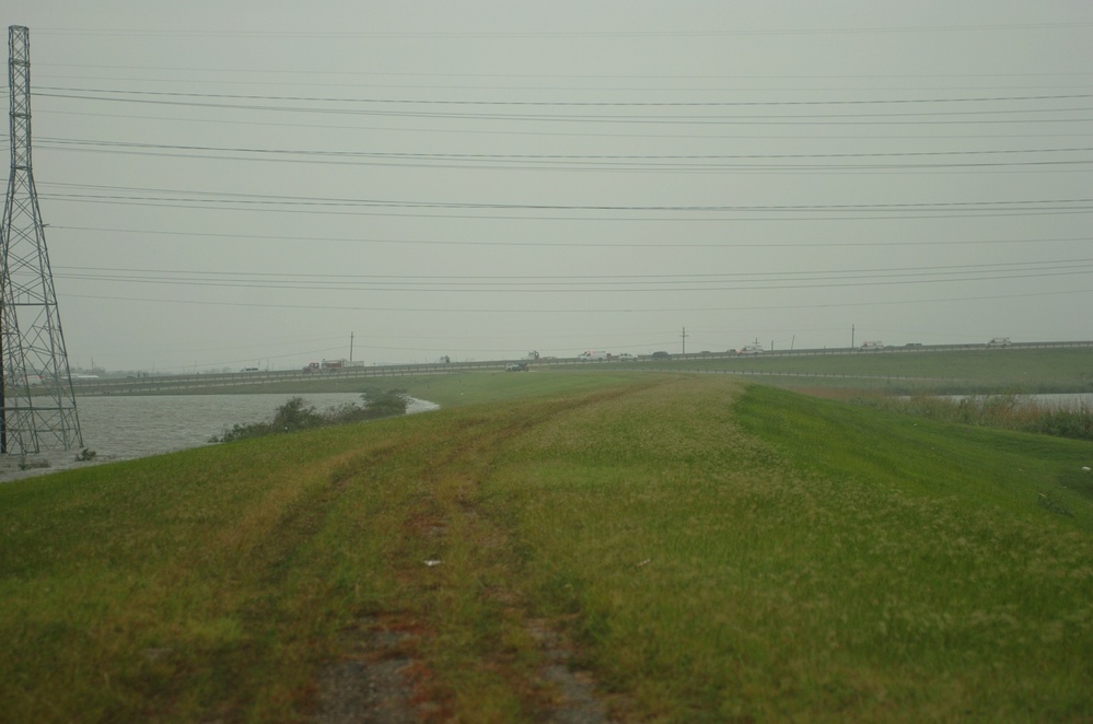 Soldiers Assist with Hurricane Ike