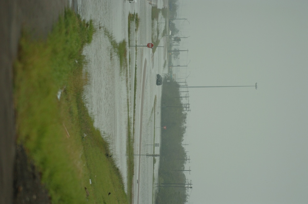 Soldiers Assist with Hurricane Ike
