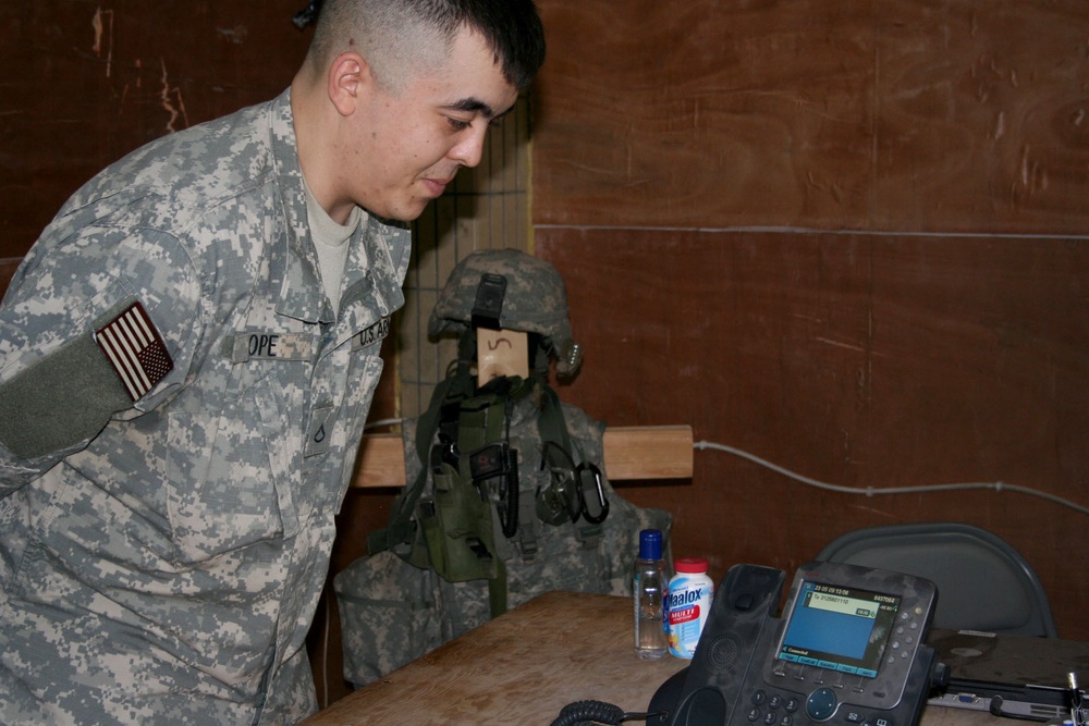 Soldier marries sweetheart via telephone from Iraq