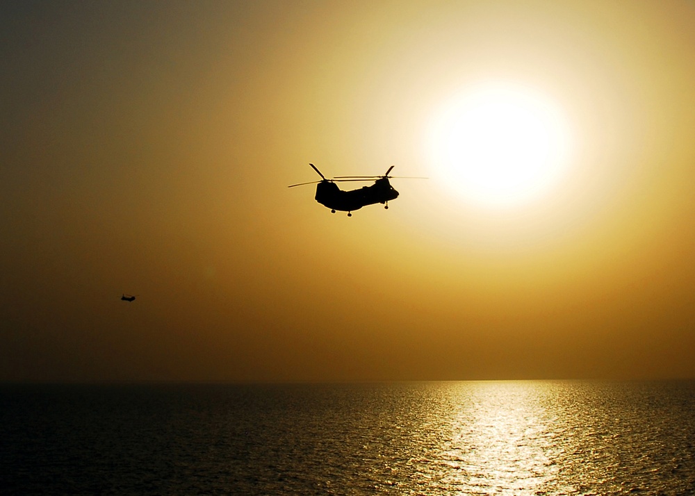 Sea Knight sun flight