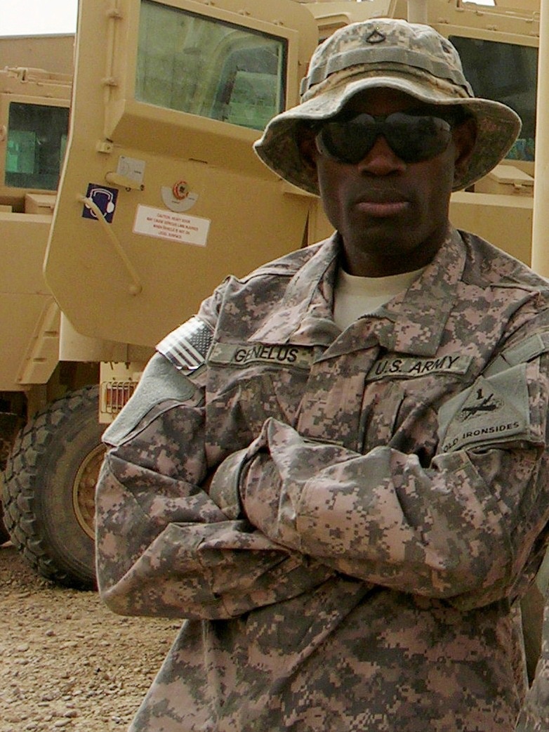 Iron Soldier achieves U.S. citizenship in Iraq