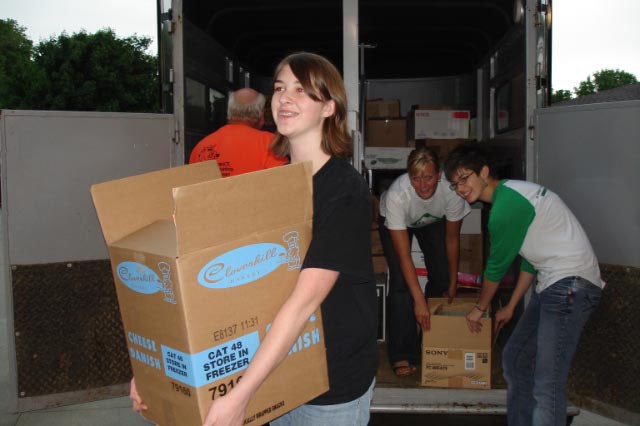 Wisconsin native helps Iraqi schools with support from home