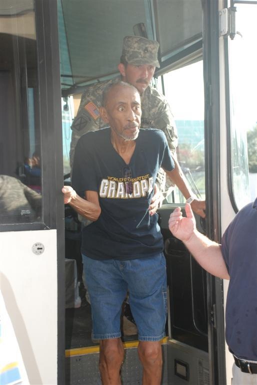 Southwest Louisiana still underwater, Soldiers help citizens at shelters