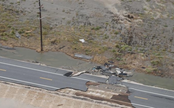 Southwest Louisiana still underwater, Soldiers help citizens at shelters