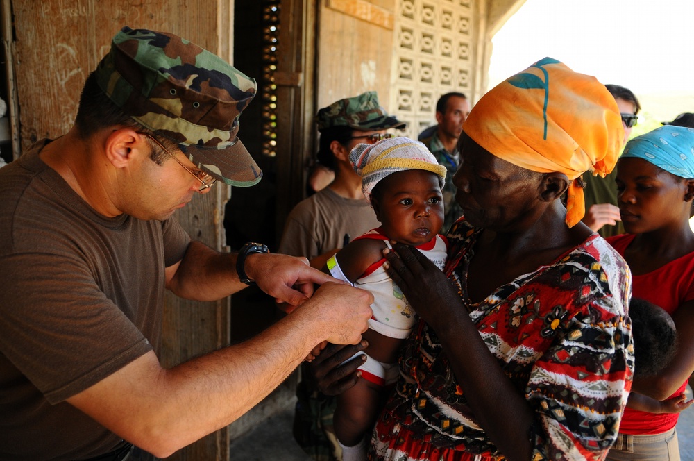 Kearsarge Medics Assess Health Needs in Haiti