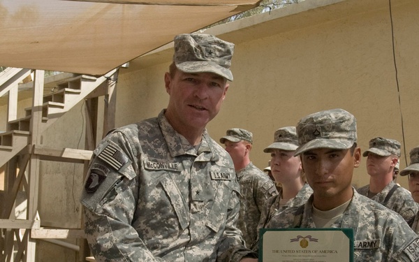 Soldier receives Army Soldier's Medal for heroism during rescue mission