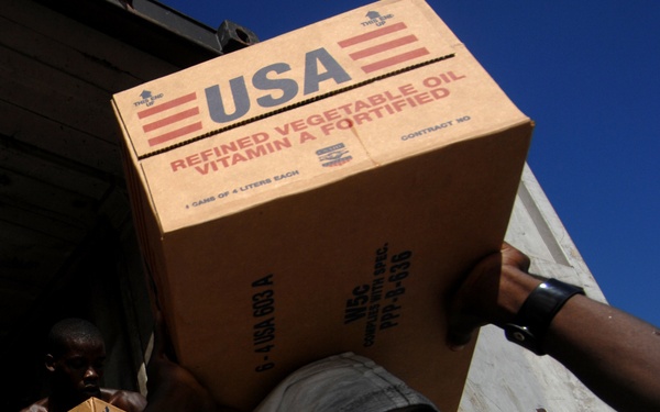 USS Kearsarge Crew, USAID collaborate with United Nations, World Health Organization on disaster relief efforts in Haiti