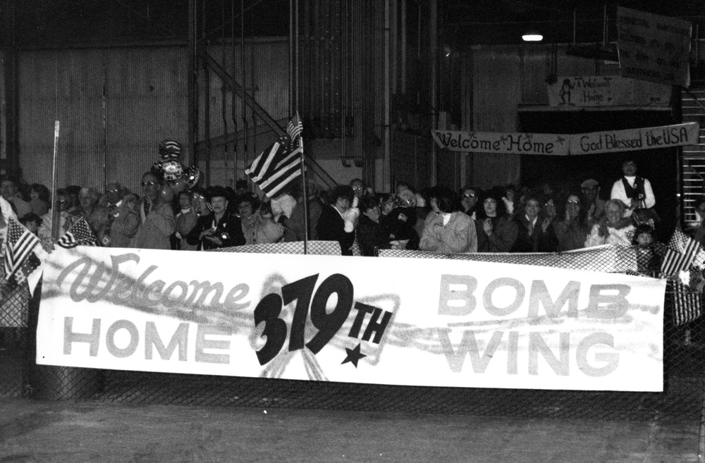 Base Celebrates AF B-Day, Wing Heritage