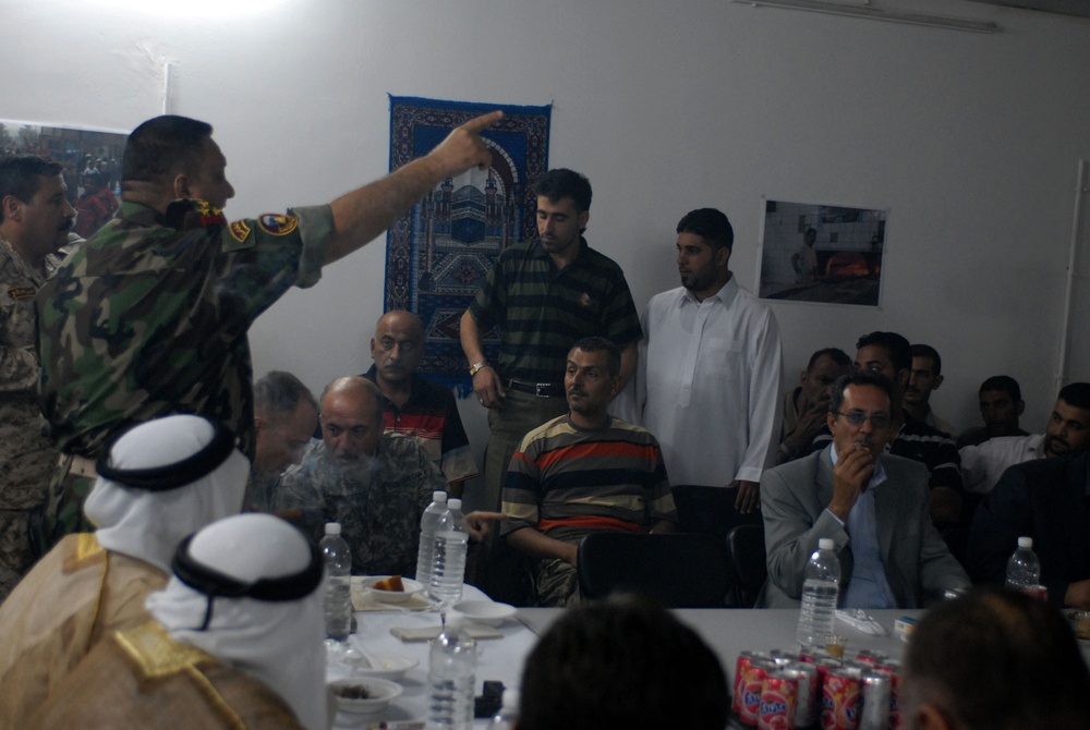 Meeting helps establish future of Adhamiyah Sons of Iraq