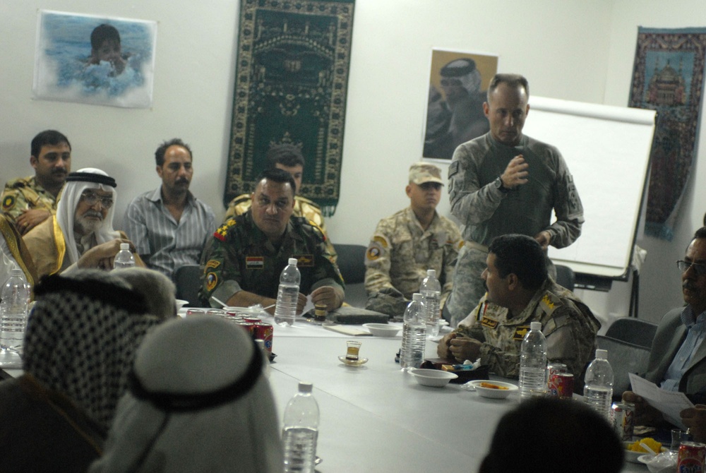 Meeting helps establish future of Adhamiyah Sons of Iraq