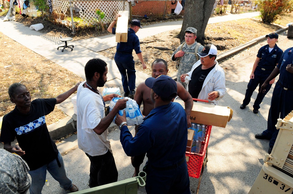 Hurricane Ike Victims Food Convoy