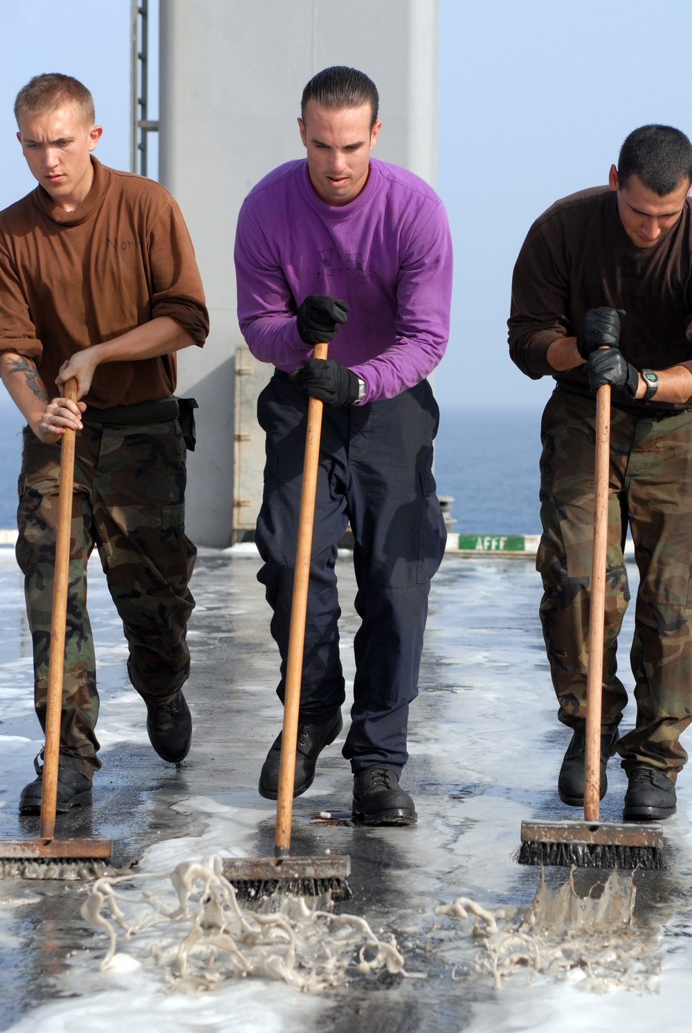 Flight deck maintenance aboard USS Ronald Reagan