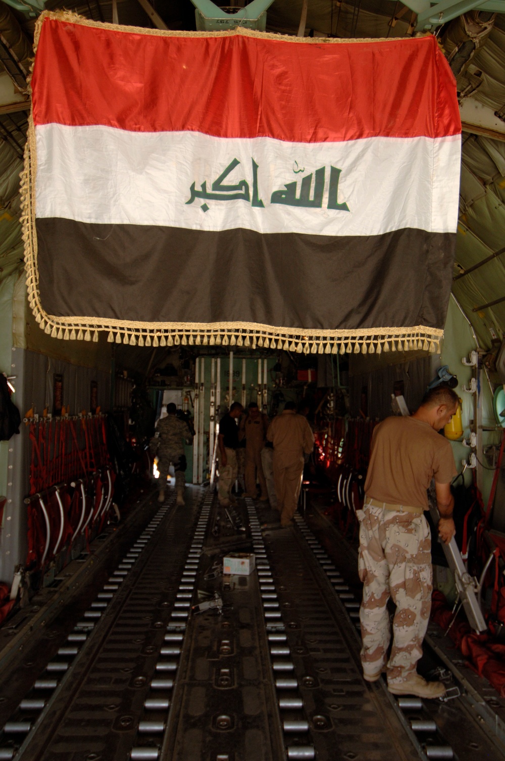 First Iraqi Air Force Supported Humanitarian Airlift Mission To Najaf