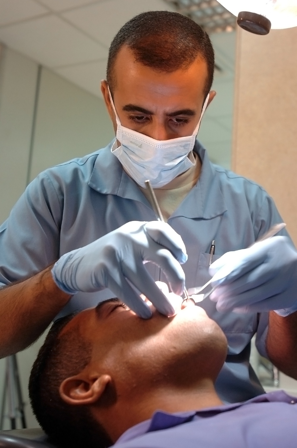 Doctors and Dentists Keep the Iraqi army Fit to Fight