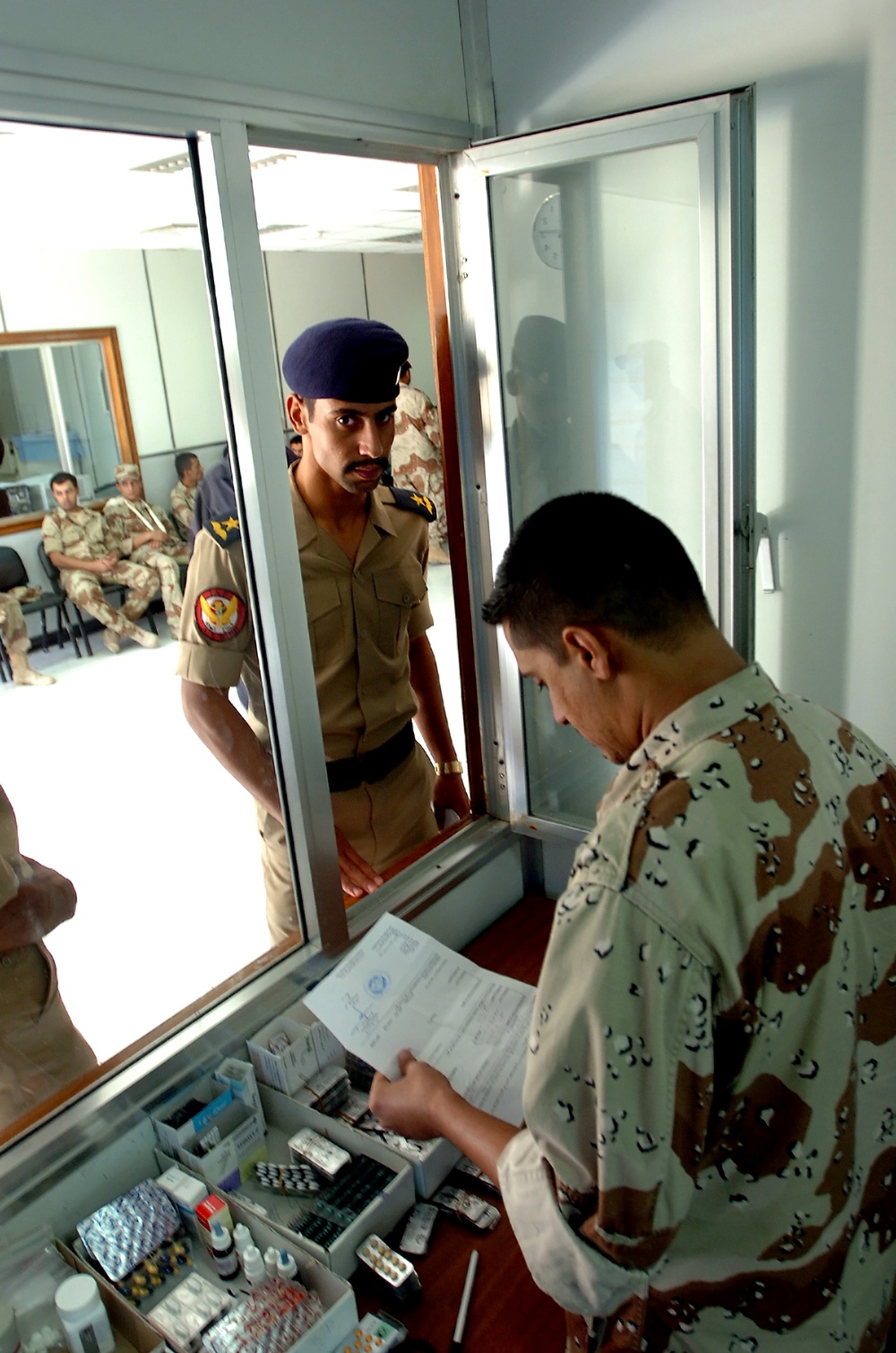 Doctors and Dentists Keep the Iraqi army Fit to Fight