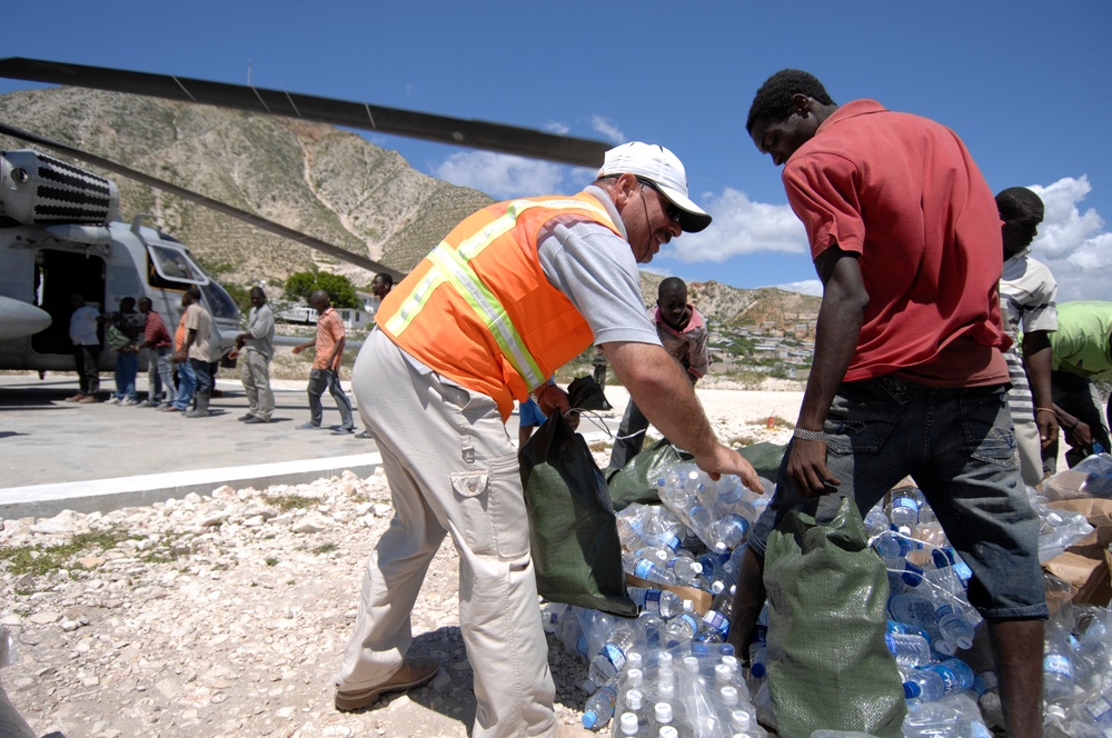 DVIDS - Images - Haitian Relief Workers Help United Nations, U.S ...