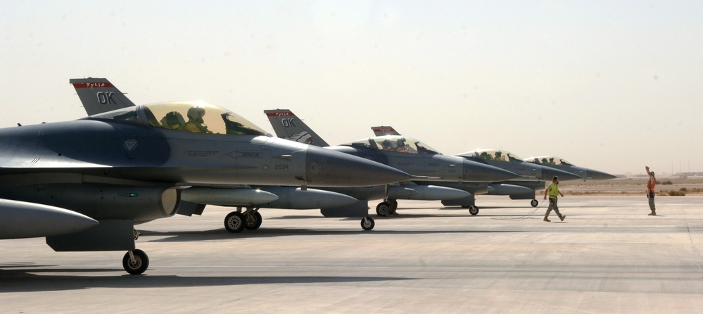 Okla. ANG F-16s Arrive at Joint Base Balad