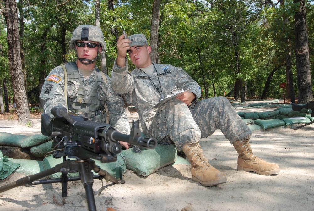 Paratroopers compete for the Expert Infantryman Badge