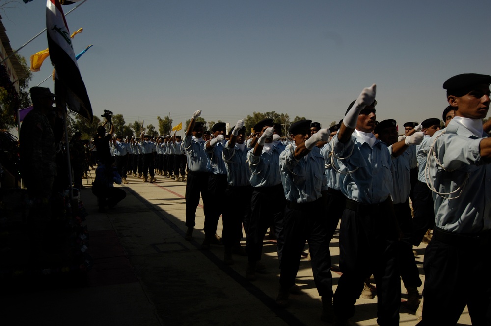 Kirkuk Police Academy Graduates 3,000