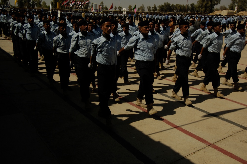 Kirkuk Police Academy Graduates 3,000