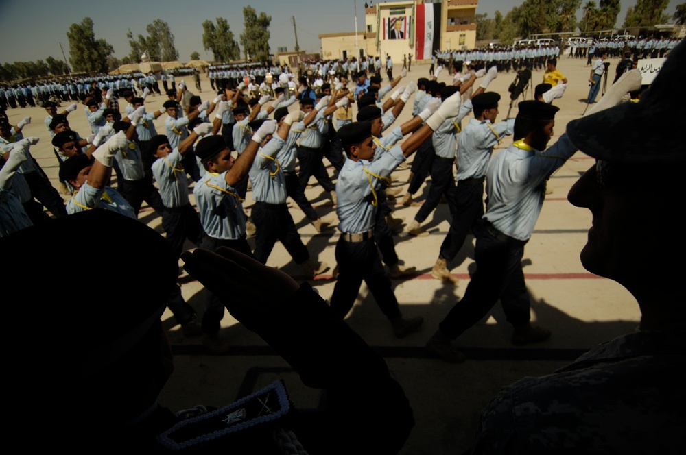 Kirkuk Police Academy Graduates 3,000