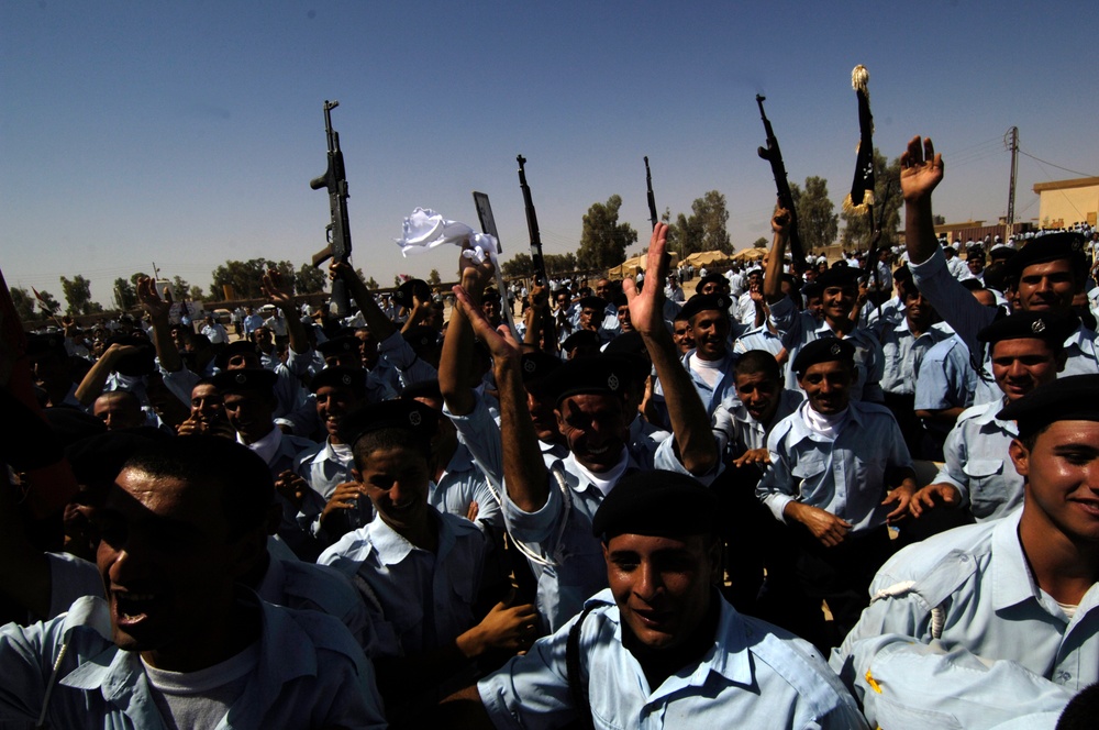 Kirkuk Police Academy Graduates 3,000