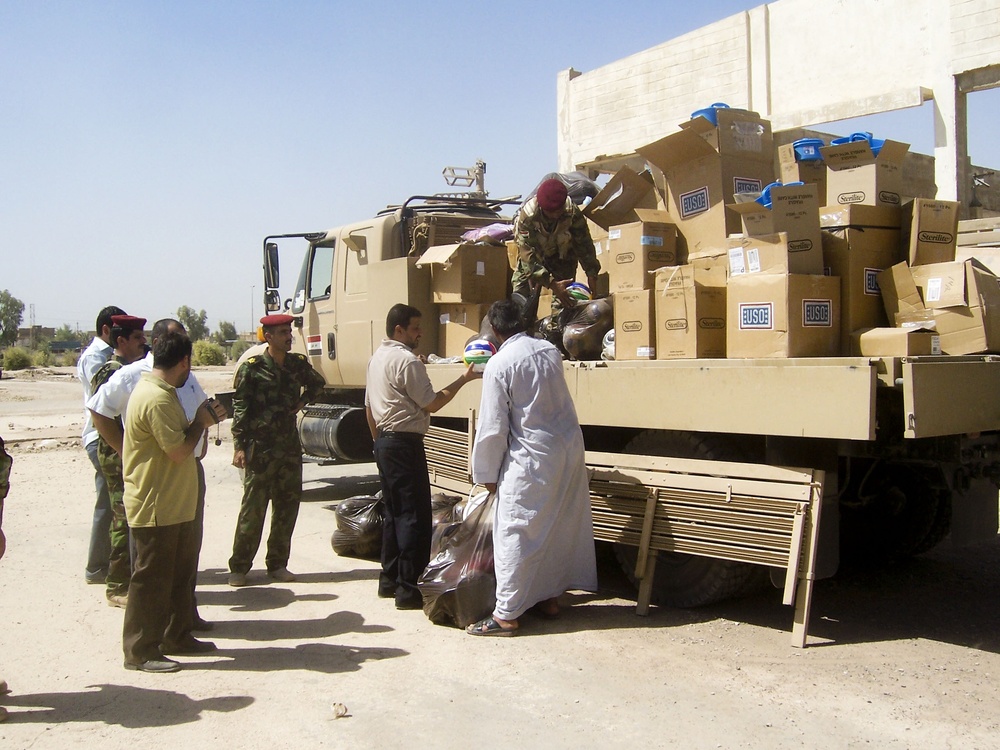 Humanitarian aid delivered to hundreds of displaced families
