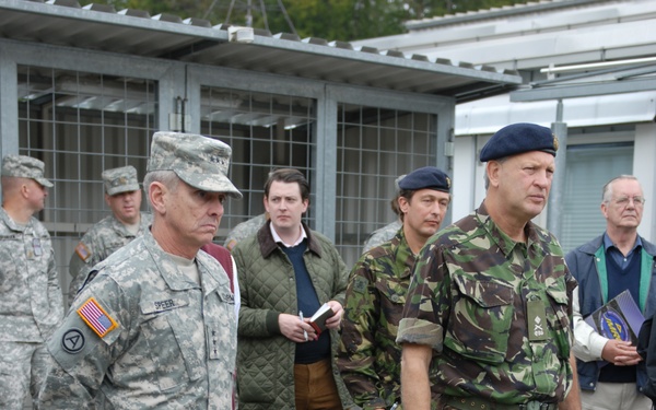 Distinguished Visitors Visit JMRC