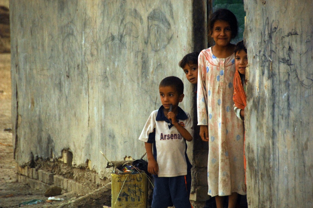 Humanitarian mission in Mahmudiyah