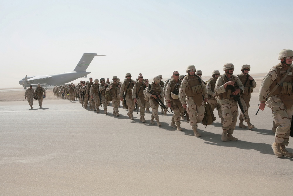 Seabees Arrive in Iraq