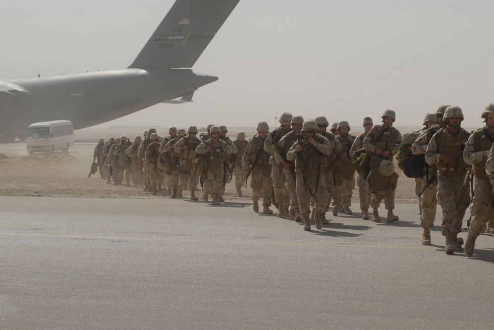 Seabees Arrive in Iraq