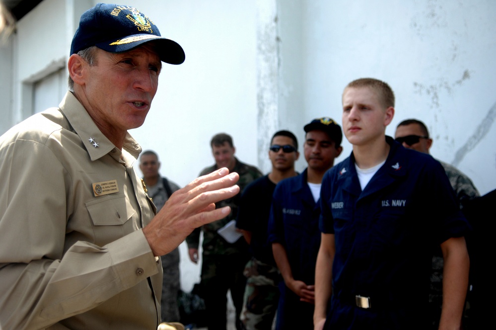 USS Kearsarge Assist in Hurricane Relief