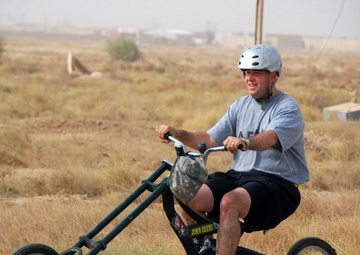 32 Soldiers participate in Honolulu Century Ride in Iraq