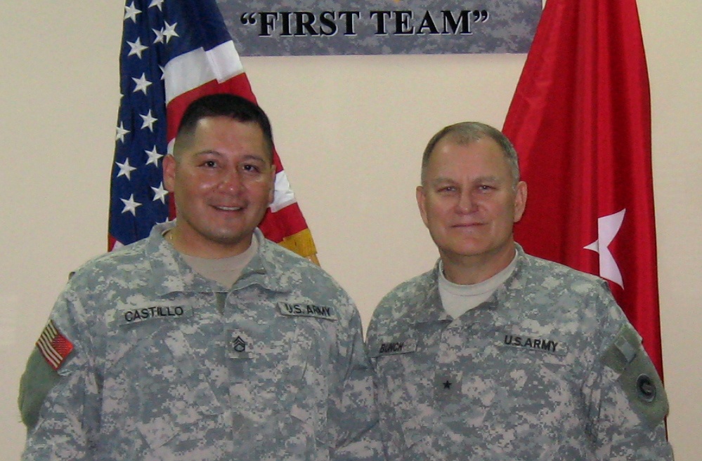 Two Soldiers Reunite in Kuwait – Texas Style