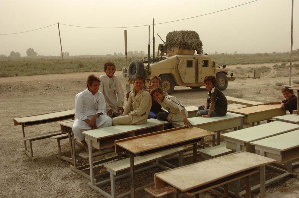 Local Iraqi School Undergoes Reconstruction