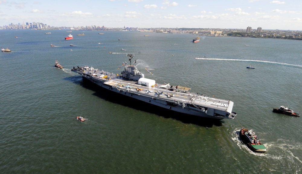 Intrepid Sea, Air and Space Museum Transits to Manhattan Homeport