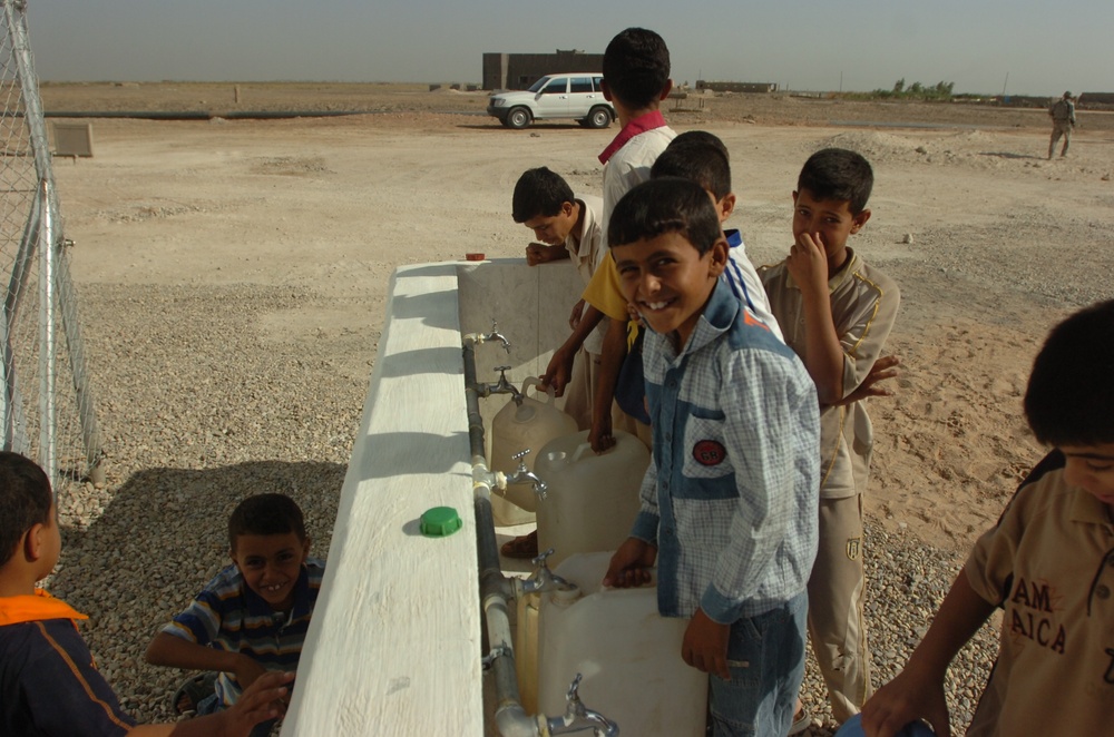 7th Sustainment Brigade, Iraqi Government Join Forces to Furnish Healthy Drinking Water