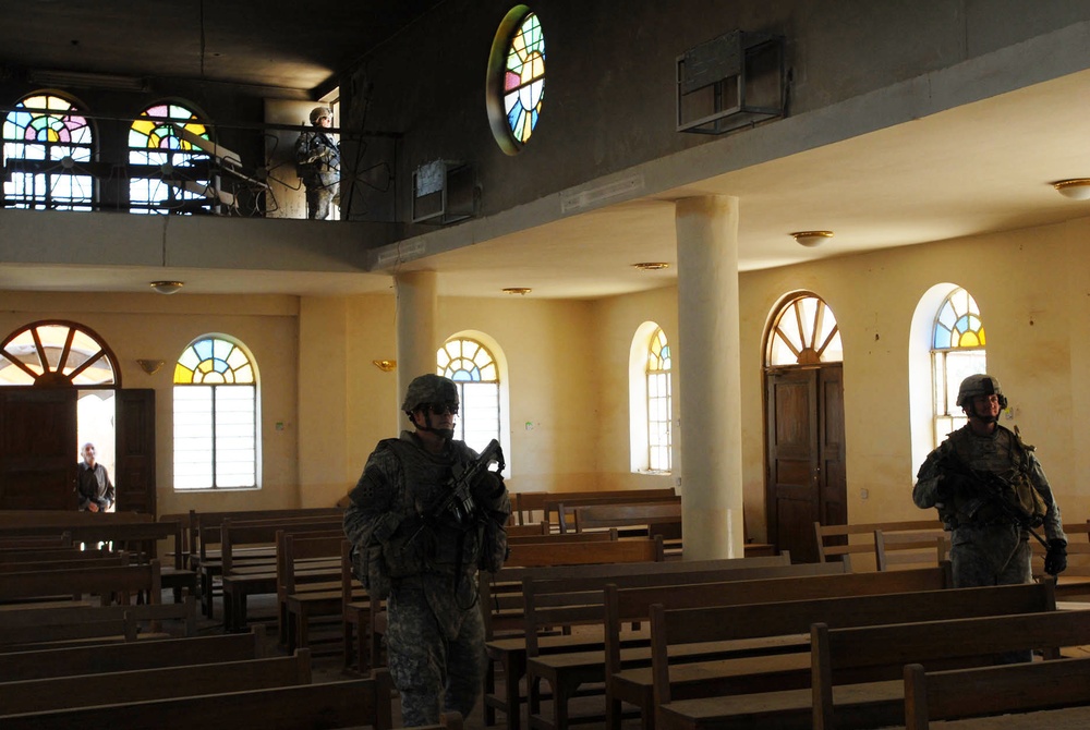 MND-B Leaders, ISF visit Rashid churches, meet clergy, tour historical sites