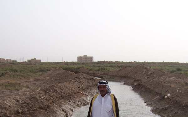 Iraqis improve irrigation in Amarah