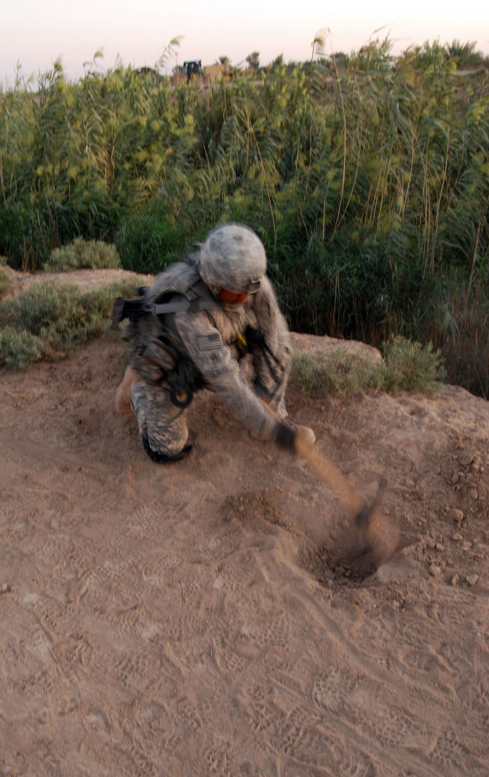 Gimlets disrupt weapons supply, flow