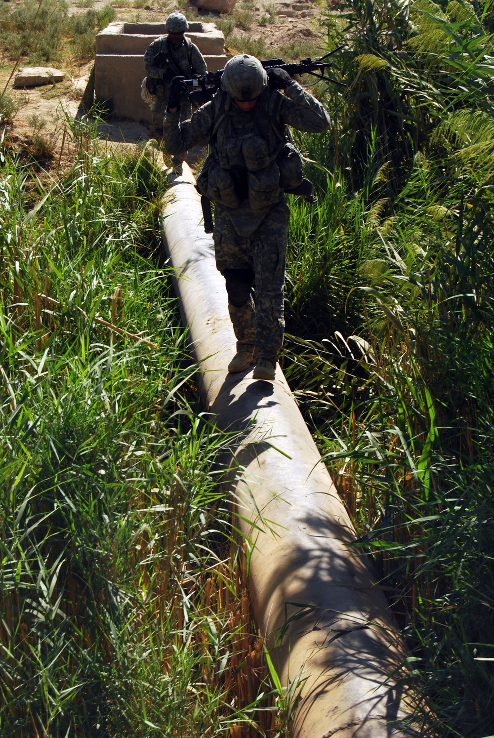 Gimlets disrupt weapons supply, flow