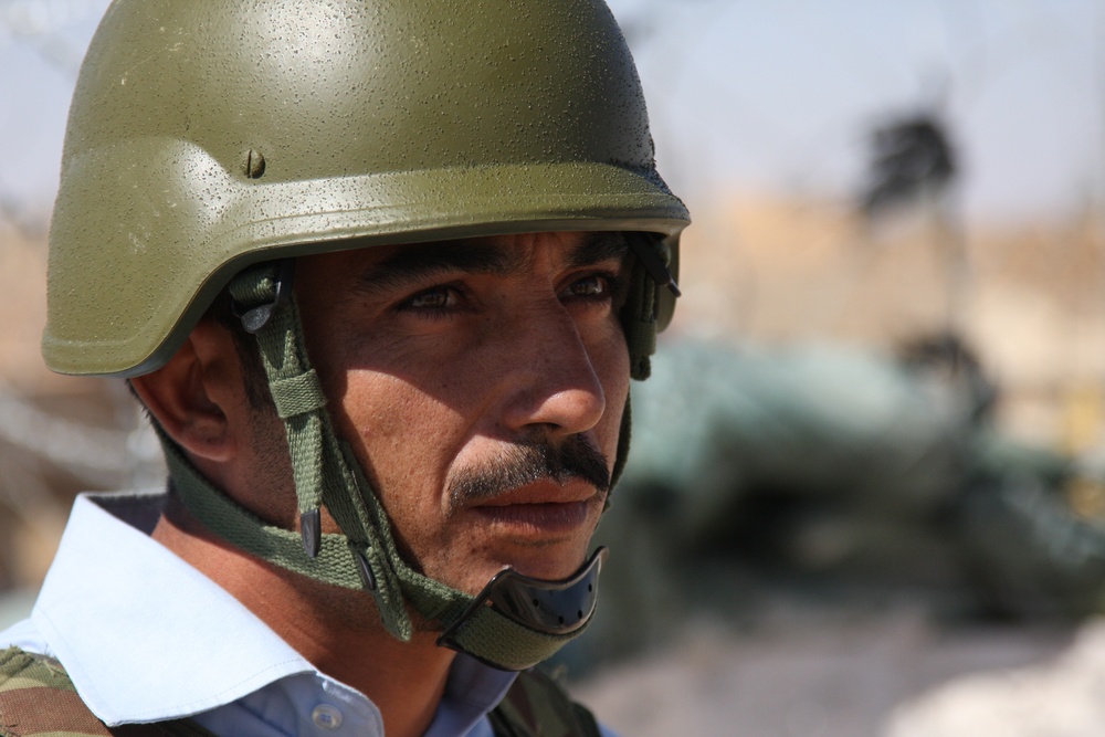 Iraqi police Patrol Streets